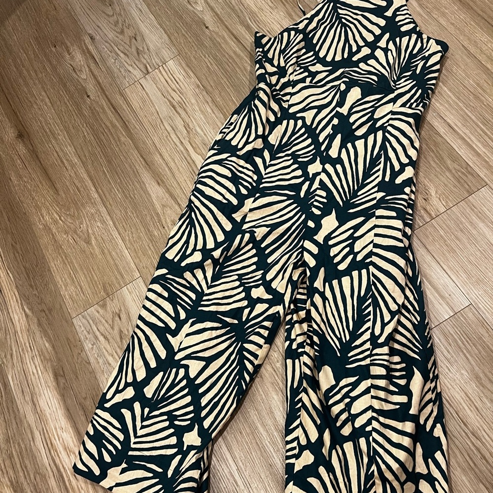 LINEN-BLEND STRAPPY TAILORED JUMPSUIT